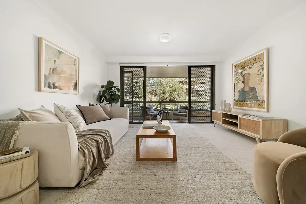 Neutral Bay 2 Slaapkamer Position Perfect - 108sqm of living area