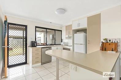 6/16 Riverview Street, Emerald, QLD 4720, 2 chambres, 1 salles de bain, Unit