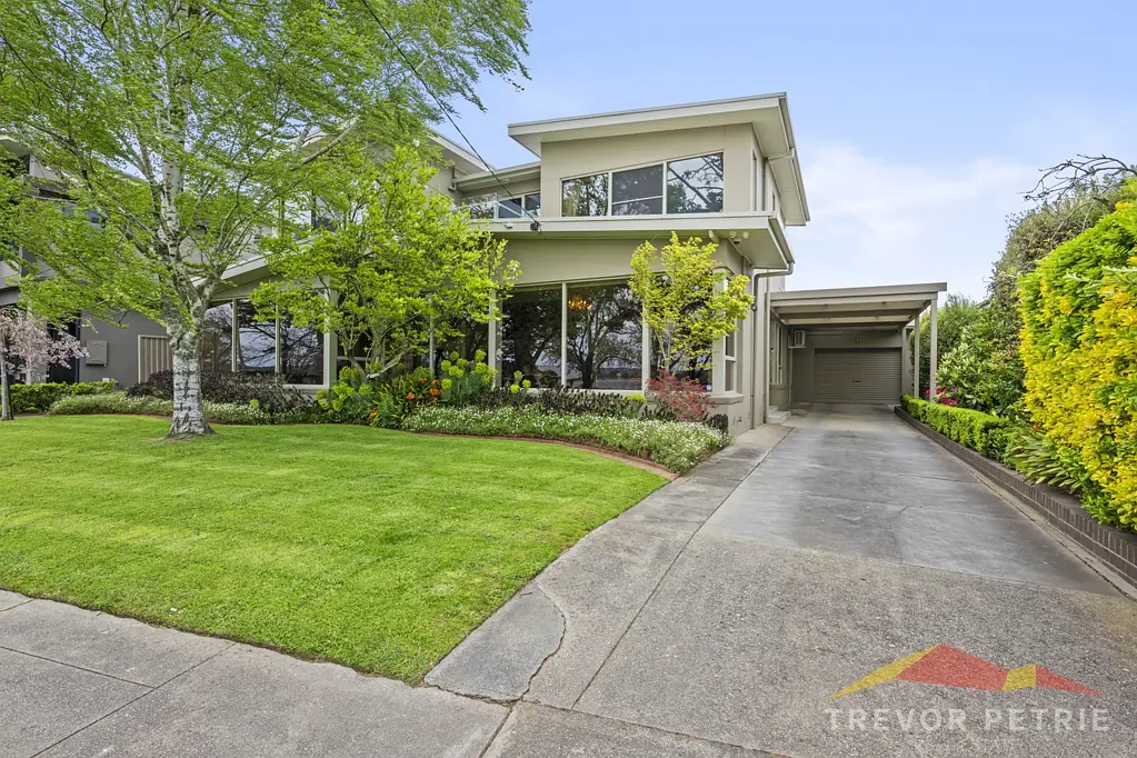 Lake Wendouree 4Kwarto A Grand Residence. An Unrivalled Address.
