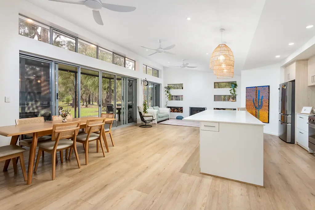 11 Rushleigh Road (Reinscourt), Busselton, WA 6280
