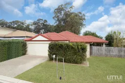 29 Flower Place, Richlands