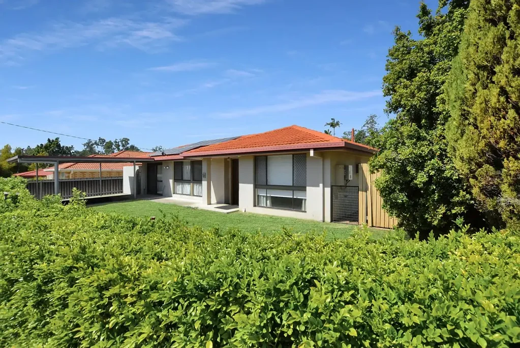 Spacious Family Living with Side Access & Solar Power!