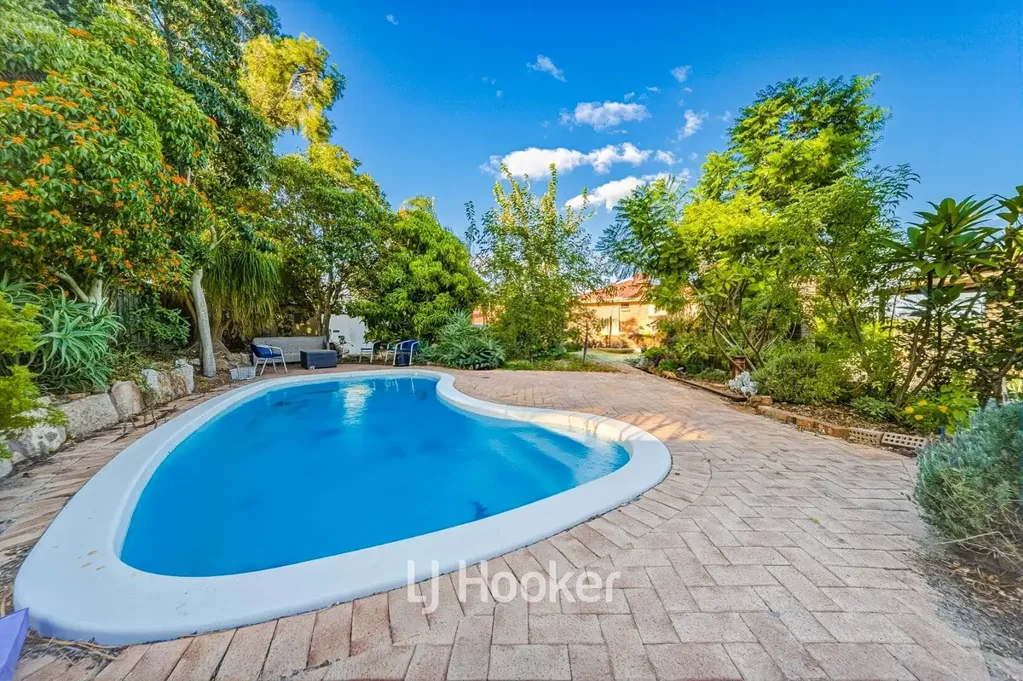 North Lake 4房  Spacious Family Living in a Quiet Cul-de-Sac � Investment Security Until 2027