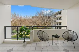 217/4 Bechert Road, Chiswick