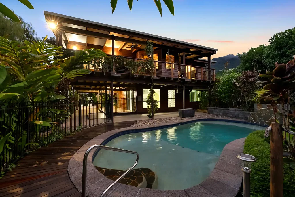 12 Sycamore Close, Redlynch, QLD 4870
