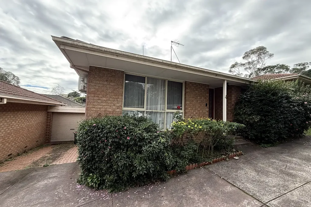 Stylish & Well-Maintained Villa Unit in Prime Location