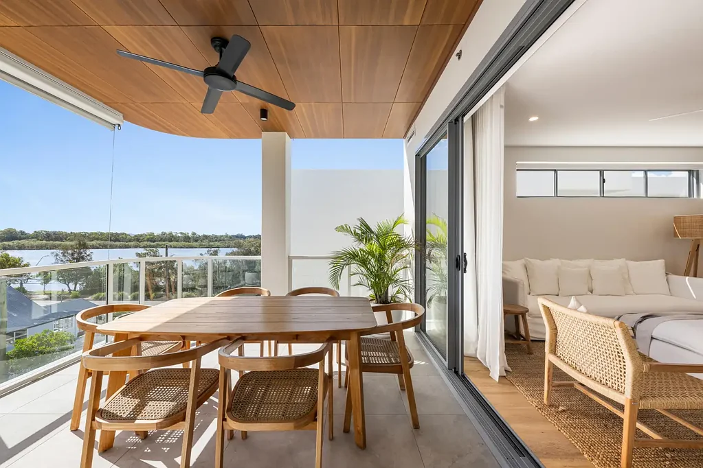 Maroochydore 3Moenga Modern Riverside Living With A Sunset Backdrop