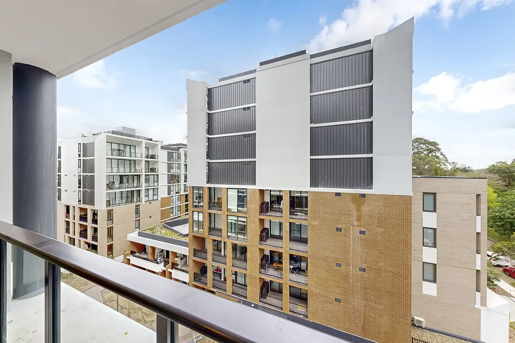 New Two Bedroom Apartment with Carspace