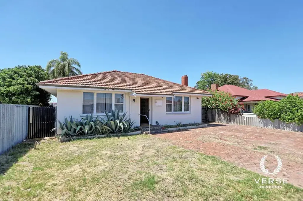 Bentley 4房  HIgh yield, Solid Character home with High density, new build development opportunity.