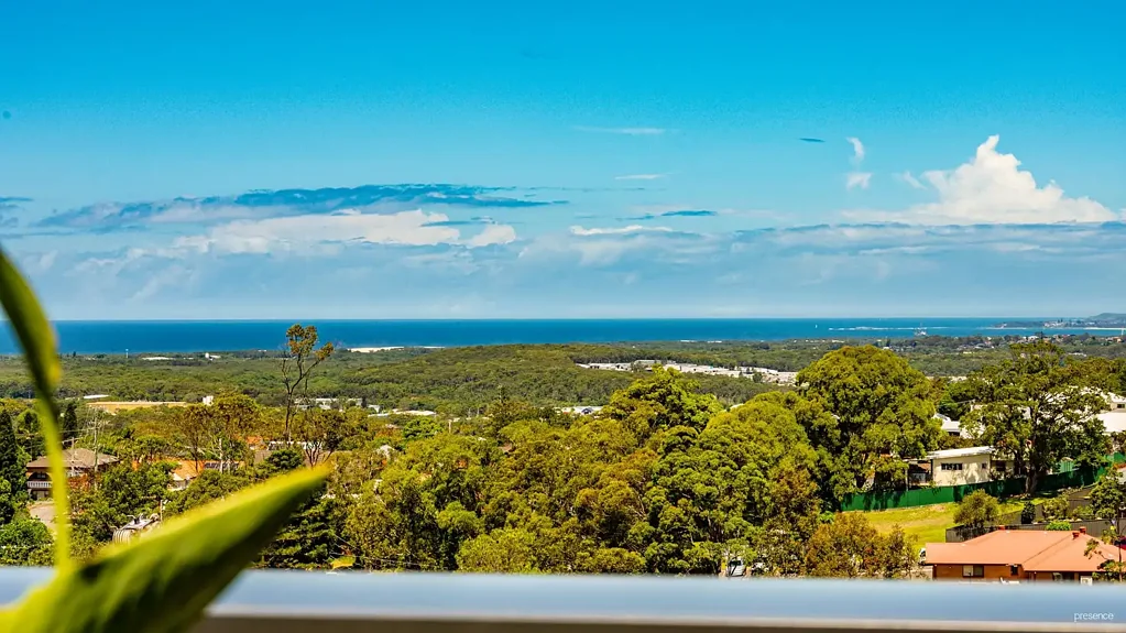 Charlestown 3房  Welcome to Macquarie Tower - Move in now!