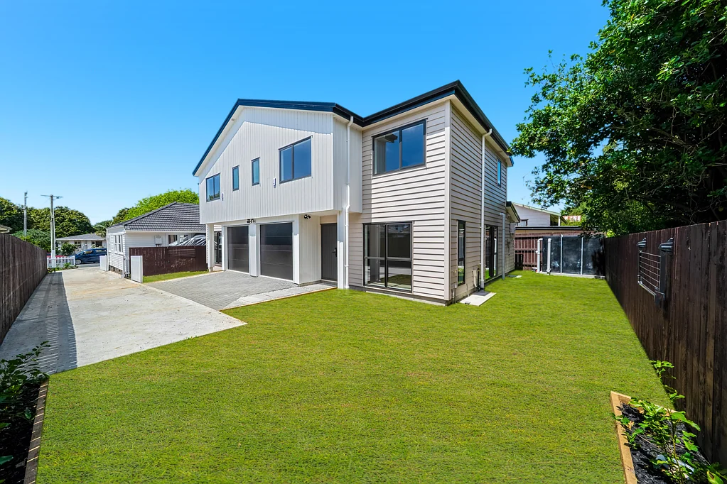 Mangere East 4غرفة نوم Freehold Family Home for Sale