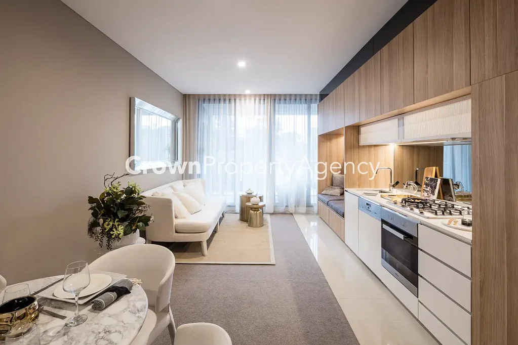 ONE BEDROOM + STUDY APARTMENT ON LEVEL 7