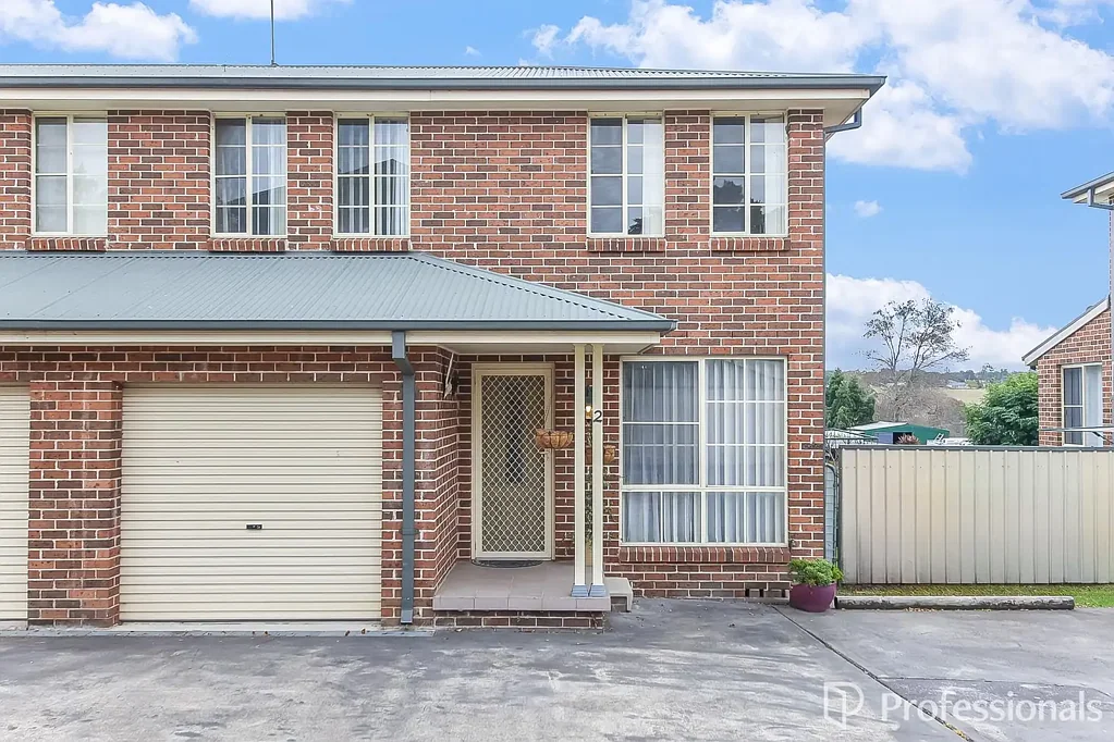 2/1A McIntosh Street, The Oaks, NSW 2570
