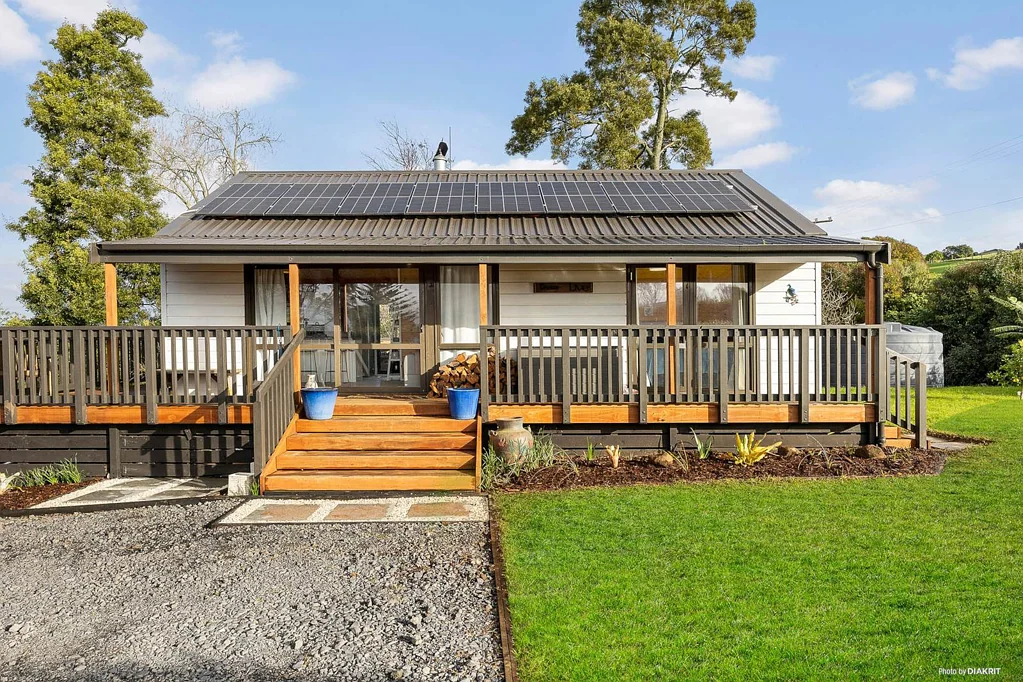 Pukekawa 2બેડરૂમ Country Charm, Streamside Serenity, and Modern...