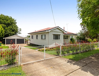 737 Ruthven Street, South Toowoomba, Toowoomba, 4 Kuwarto, 1 Banyo, House