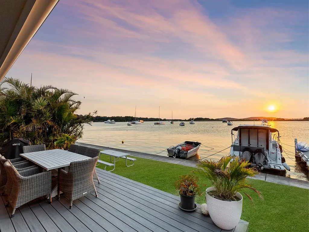 Marks Point 3部屋 Absolute Waterfront Living With Unmatched Lifestyle Appeal