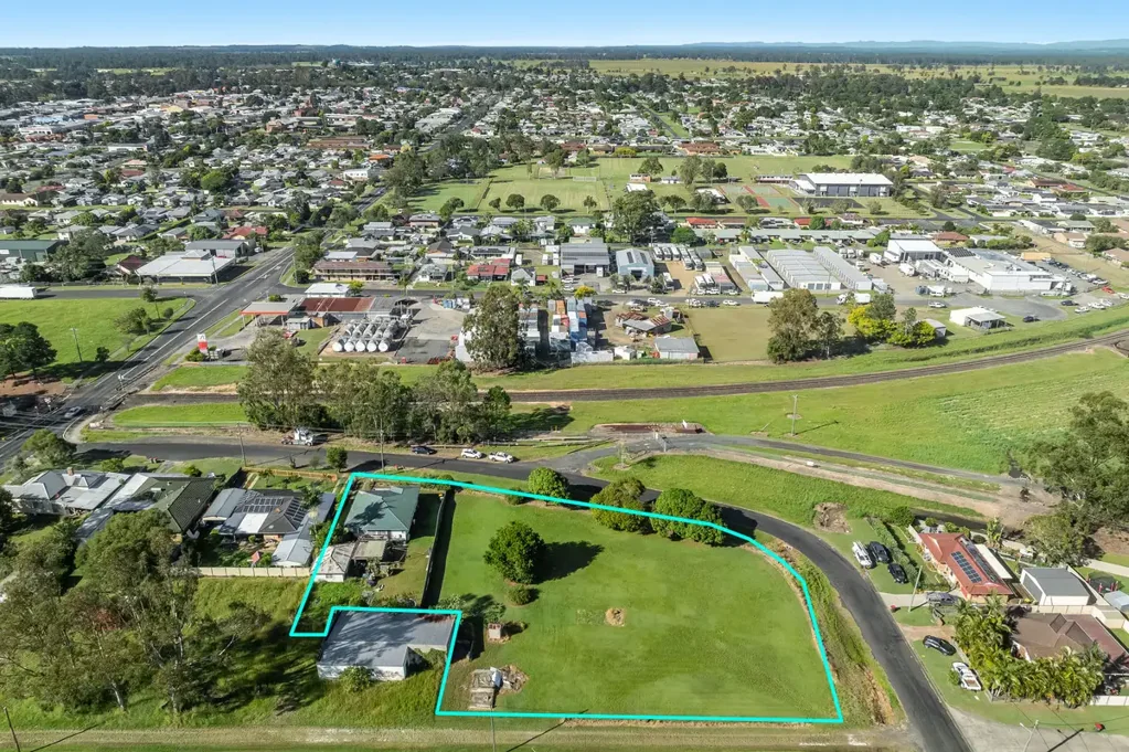 Casino 3 Bedroom 🏡 Prime Development Opportunity – 3,509sqm Block in Casino!
