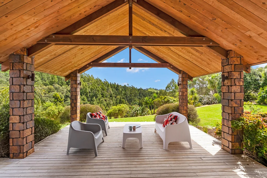 Maunu 4 Slaapkamer Elevated Living in Exclusive Maunu Estate
