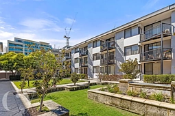 314/29 Melville Parade, South Perth