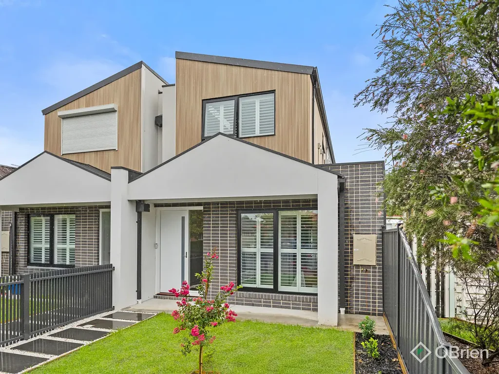 West Footscray 4침실 Designer Living With Self Contained Studio.
