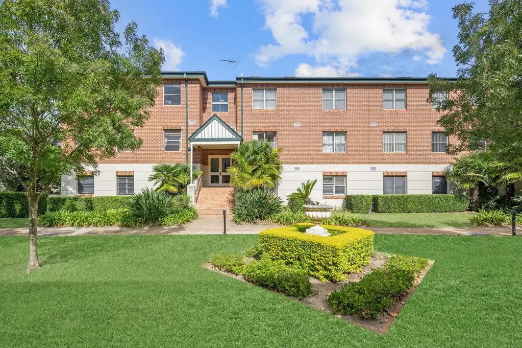 Concord 2Habitaciones Tranquil Garden Apartment in Exclusive Waterfront Community
