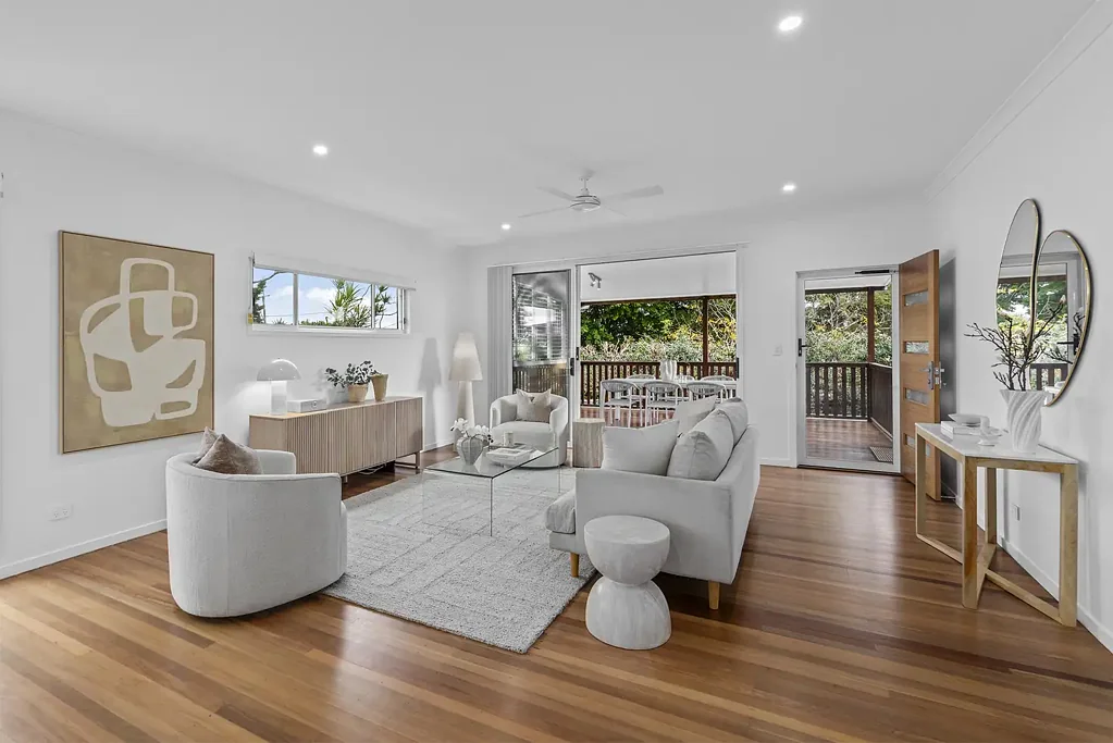 Stafford Heights 4غرفة نوم Luxury Family Living in One of Stafford Heights' Most Desirable Pockets