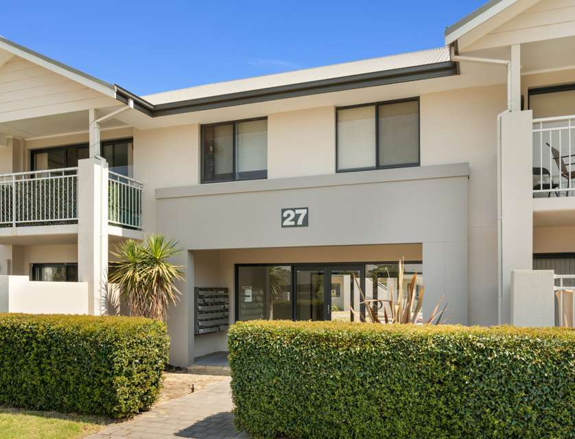 27/27-33 Burton Street, Bentley, WA 6102, 2 Bedrooms, 2 Bathrooms, Apartment