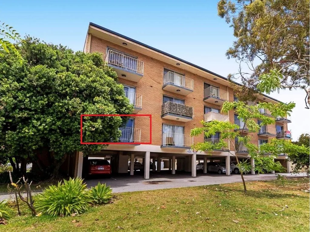 2/212 Hampden Road, Crawley, WA 6009