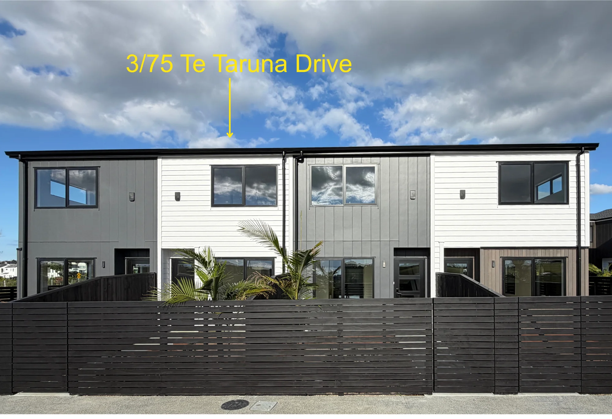 Wainui 2 Slaapkamer Conveniently Situated 2-Bedroom Residence
