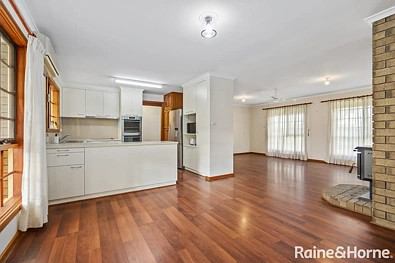 4 Hooper Road, Strathalbyn, SA 5255, 4 slaapkamers, 2 badkamers, House