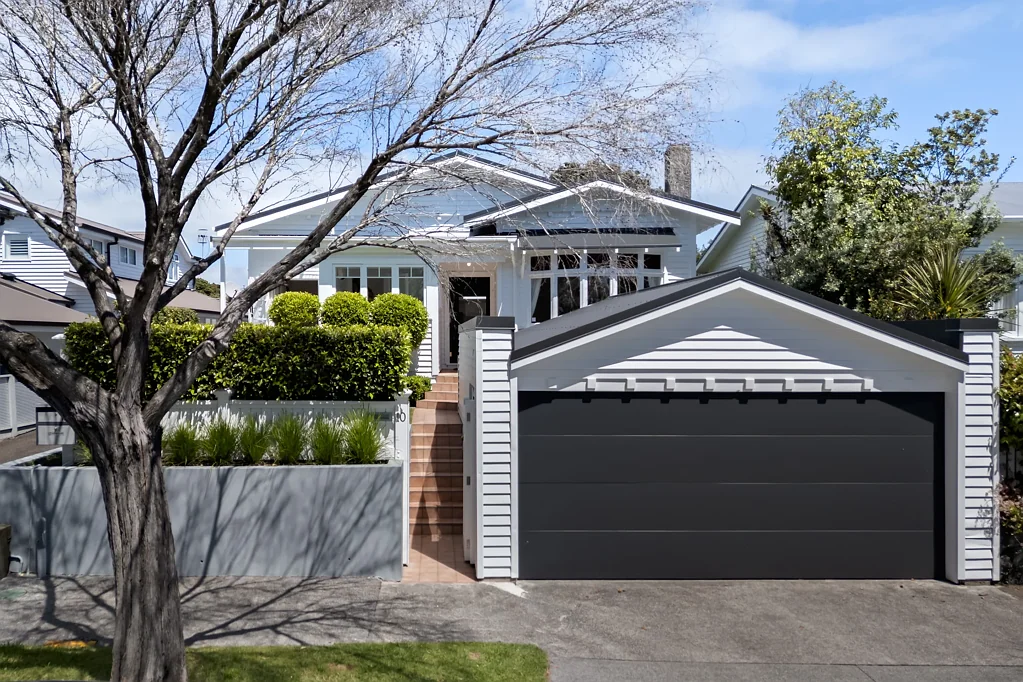Mount Eden 4房  Character, Charm & a Whole Lot to Love
