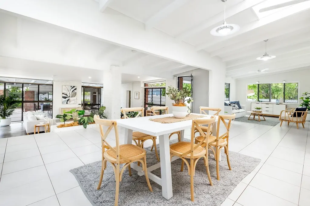 Whitfield 4Zimmer A Legacy Family Residence I Pool Side Living I Boutique Guest Retreat