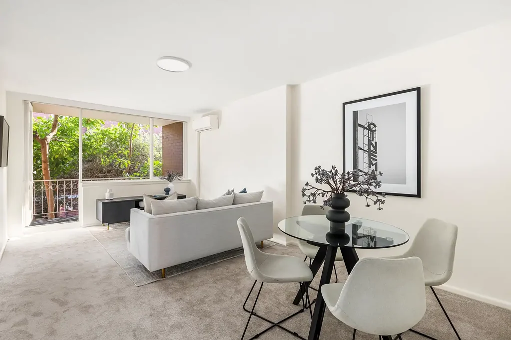 St Kilda East 2ห้องนอน Leafy Outlooks, Walkable Lifestyle