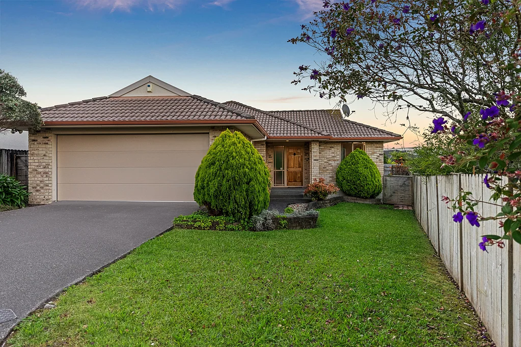 19 Pyrite Street, Westgate, Waitakere City, Auckland