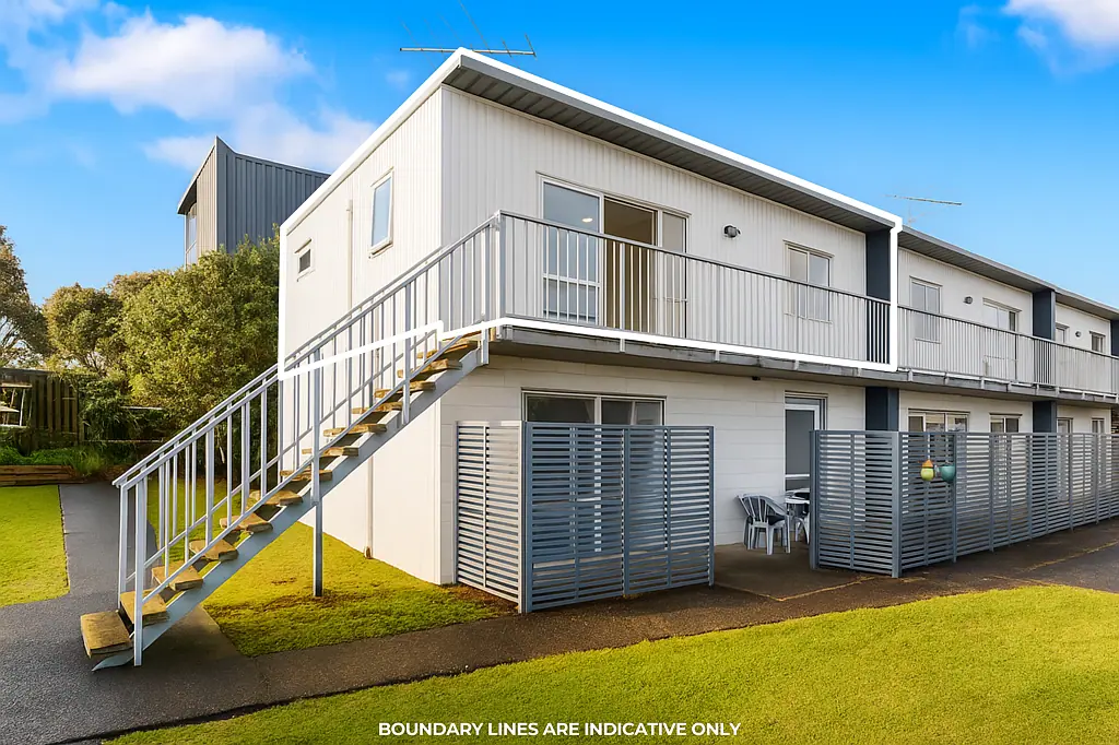 Browns Bay 2ห้องนอน Browns Bay: Beach, Village, Value