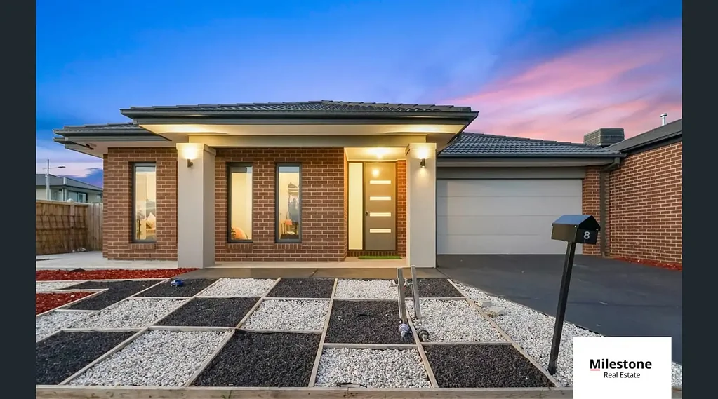 8 Willowmoore Grove., Tarneit, VIC 3029
