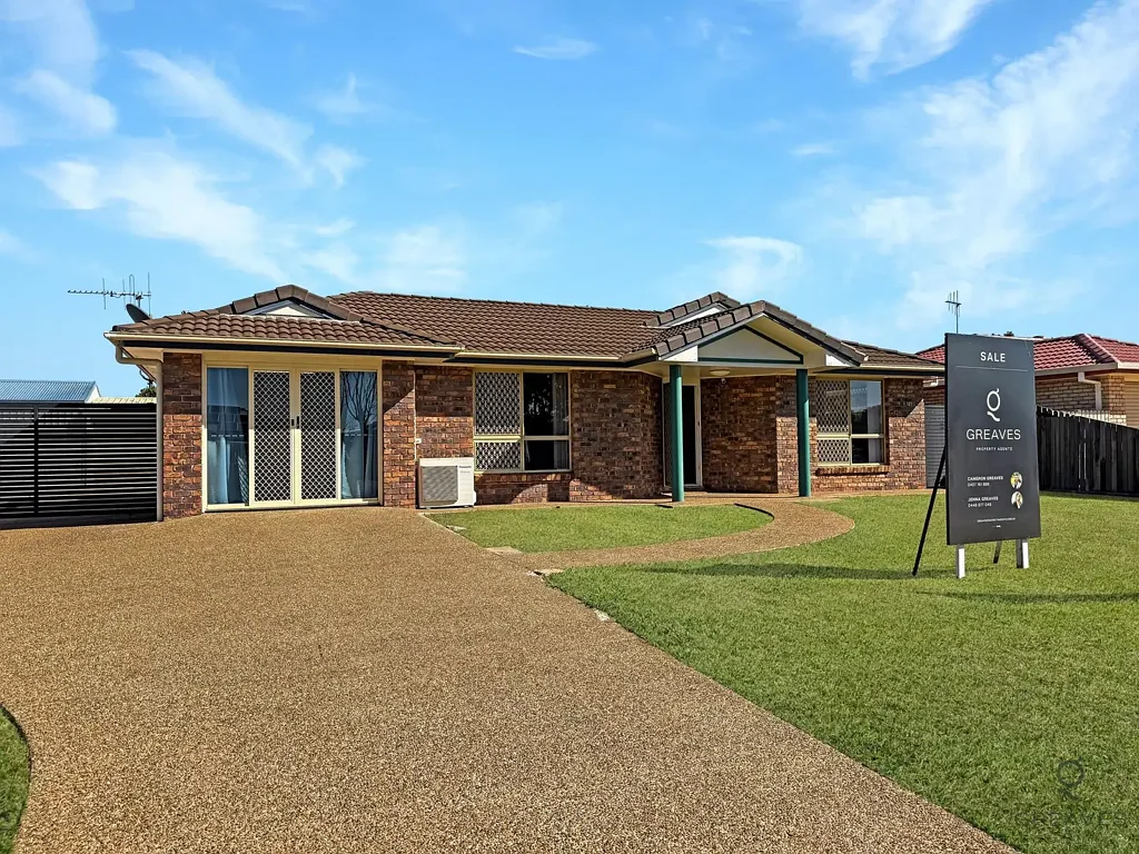 Bundaberg East 4બેડરૂમ Family home with pool, shed and room to move