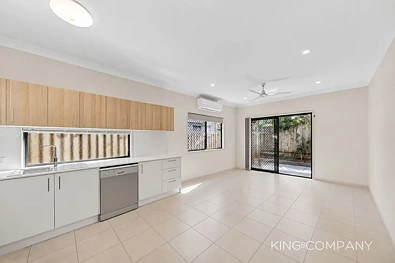1/7 Macbeth Street, Kingston, QLD 4114, 2 Bedrooms, 2 Bathrooms, Townhouse