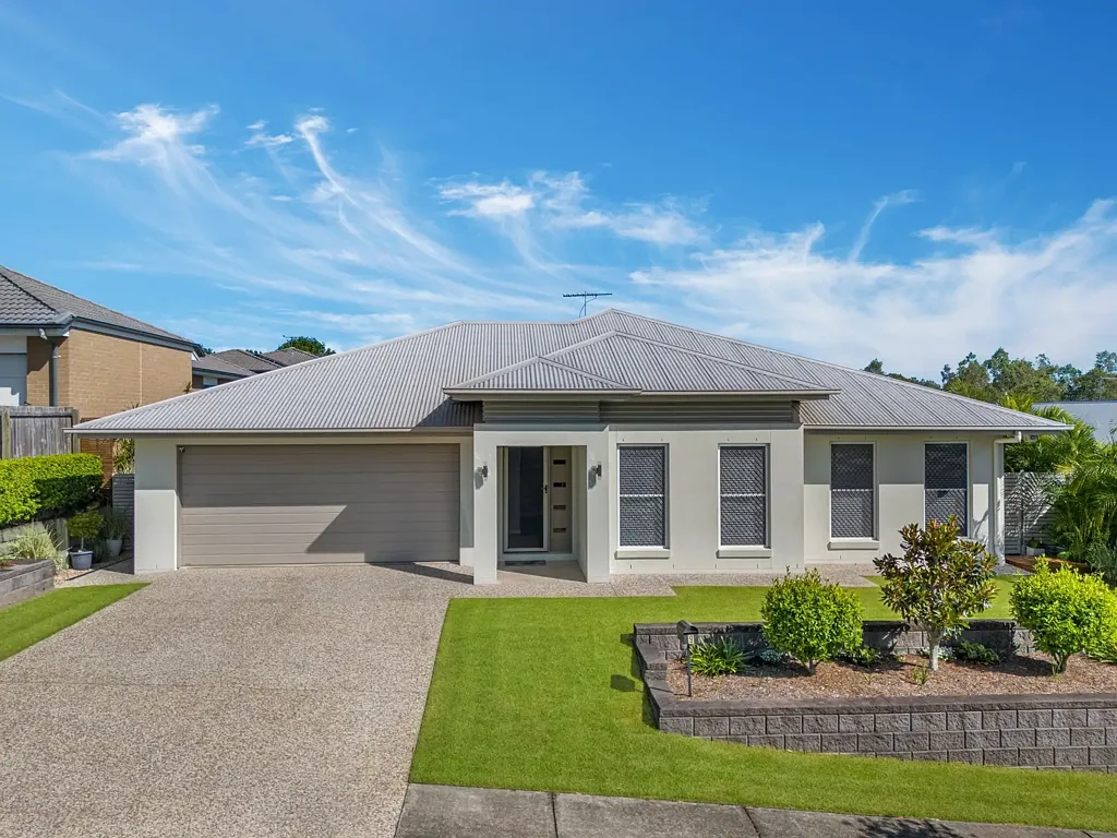 9 Glasswing Street, Deebing Heights, QLD 4306