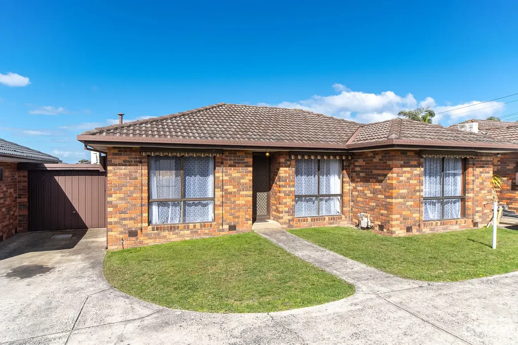 2/42 Eramosa Road, Somerville, VIC 3912