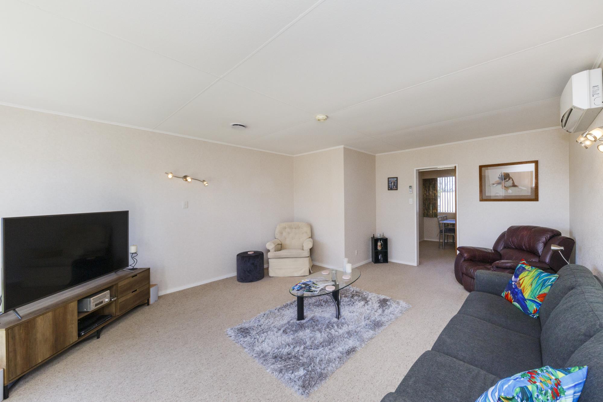 28a Wood Street, Takaro, Palmerston North, 2 rūma, 0 rūma horoi