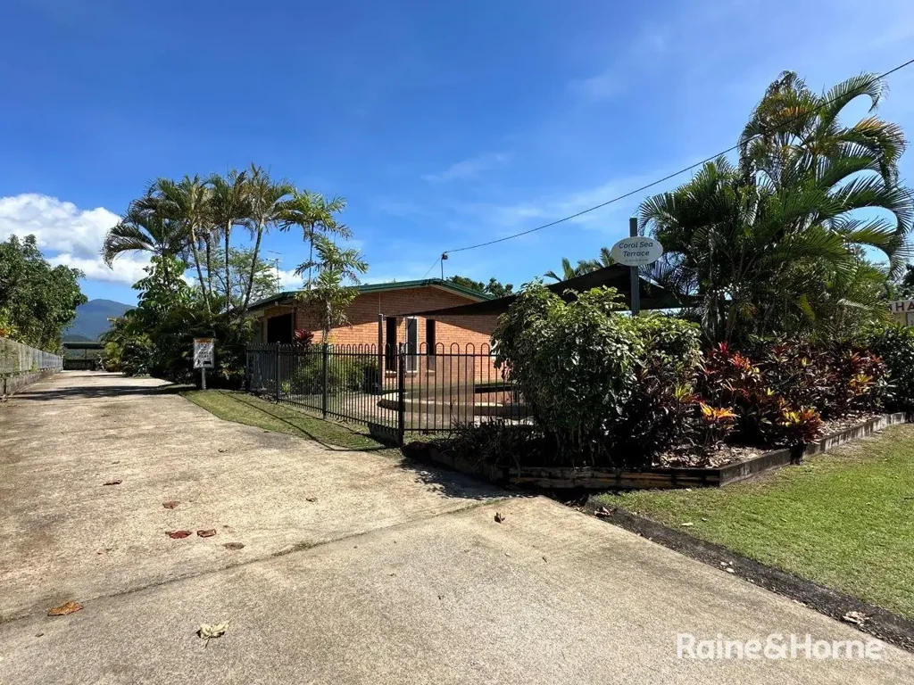 2 Bedroom Unit - Partly Furnished - Complex Pool