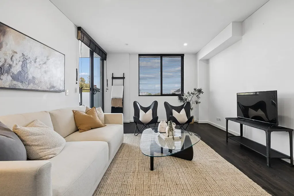 Wolli Creek 2ਬੈੱਡਰੂਮ Sunlit Modern Retreat in the Heart of Wolli Creek