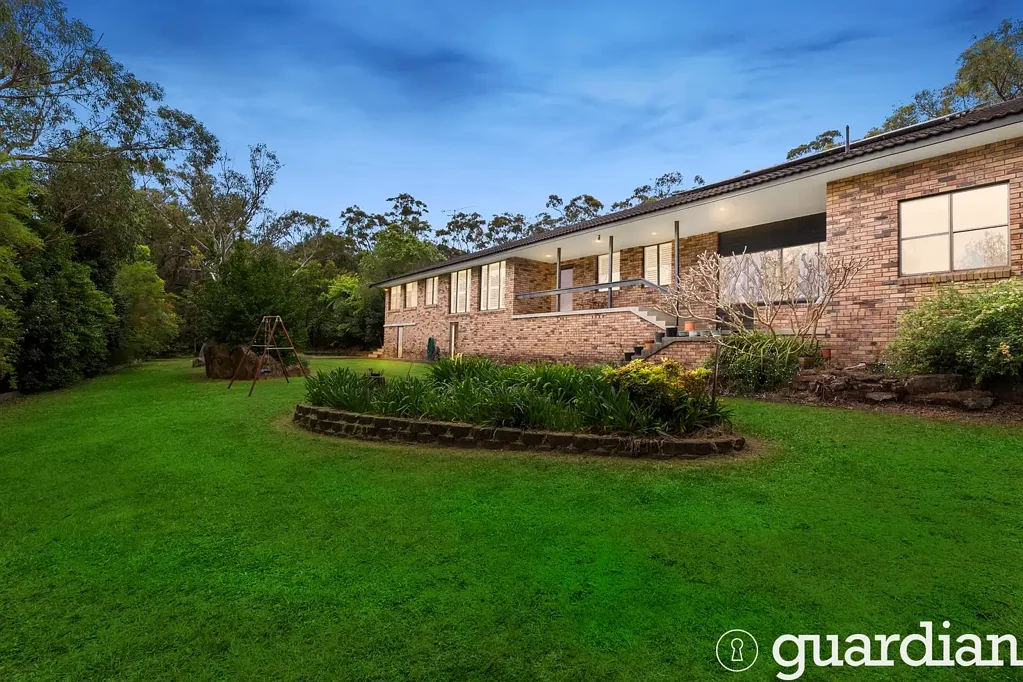 2 Treelands Close, Galston, NSW 2159