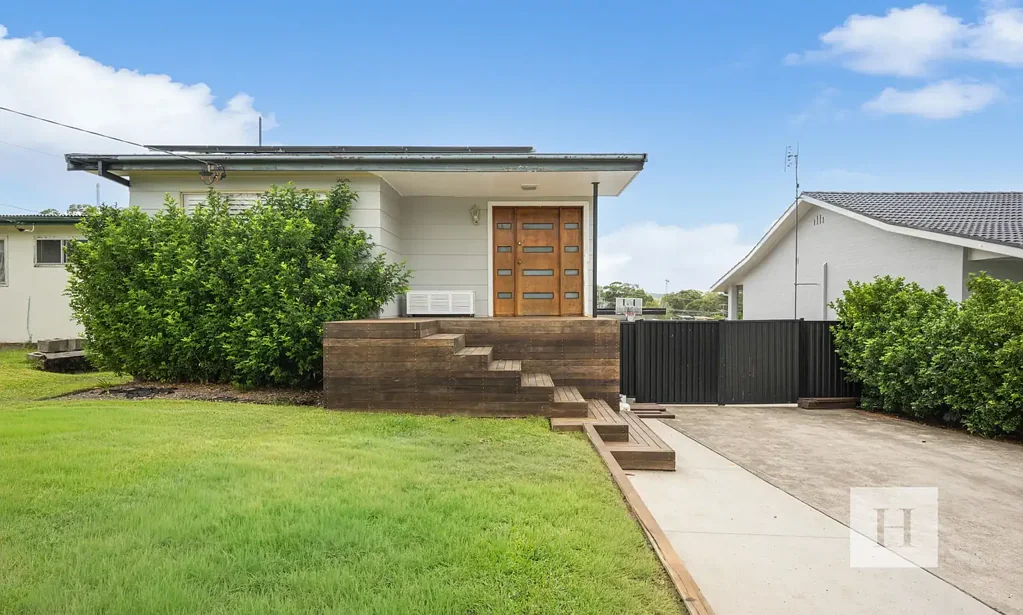 8 Yearnin Street, Gwandalan, NSW 2259