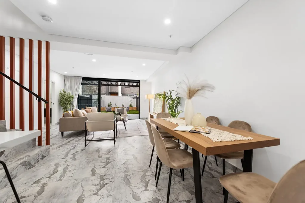 Auburn 4chambre Brand New Luxury & Exclusive Townhouse in Prime Location