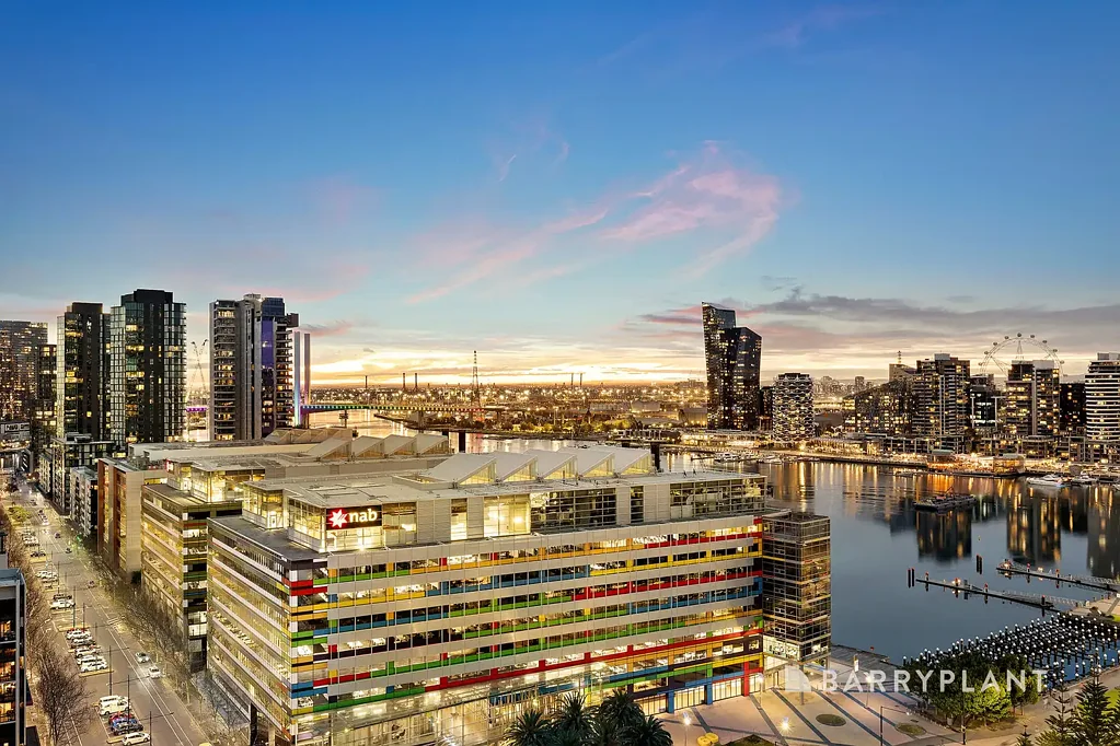 Docklands 3غرفة نوم Spectacular Top Living in the Watergate Complex