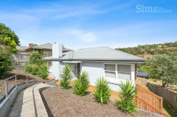 54 Westbury Road, South Launceston