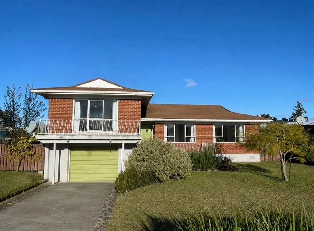 Tidy 3-Bedroom Split-Level Home in Kerikeri