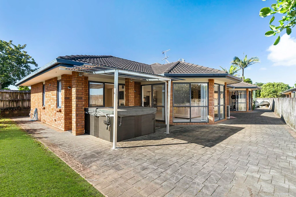 Waiuku 5कमरा Big Brick Golden Home Beauty!